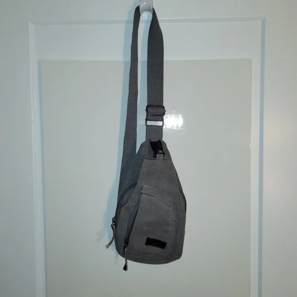 Mini Backpack - Picture 3 of 7